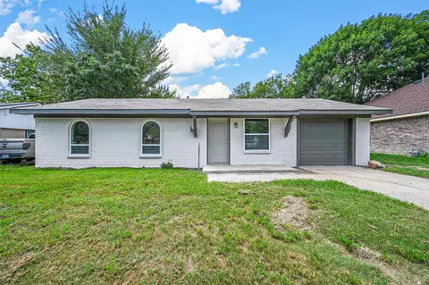 1623 Angel Fire Dr, Dallas, TX 75253