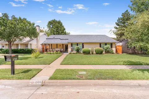 2705 Meadow Park Dr, Garland, TX 75040