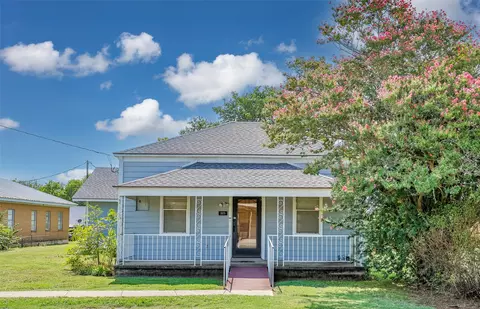 505 N Lee St, Valley View, TX 76272