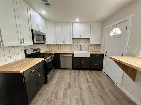 7105 Dogwood Park Dr, Richland Hills, TX 76118