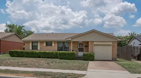 1610 Cranford Dr, Garland, TX 75041