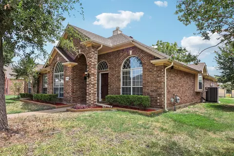 7013 Tallowtree Dr, Rowlett, TX 75089 photo 3