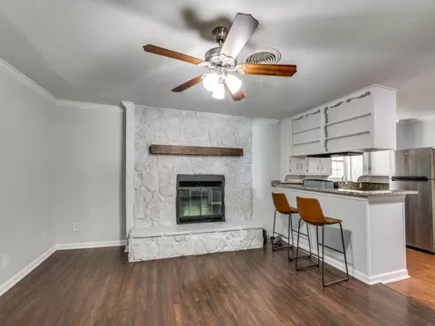 5412 Bonnie Wayne St, Haltom City, TX 76117