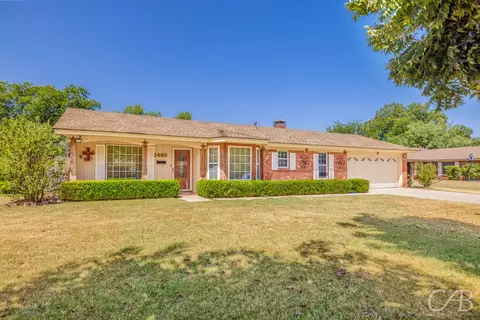 1466 Meadowbrook Dr, Abilene, TX 79603