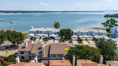 303 Oakbrook Dr, Lewisville, TX 75057