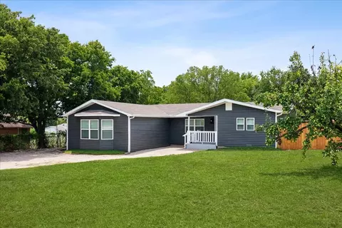 1636 Bruce Dr, Lancaster, TX 75134 photo 3