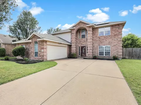 113 N Laurel Springs Dr, Desoto, TX 75115