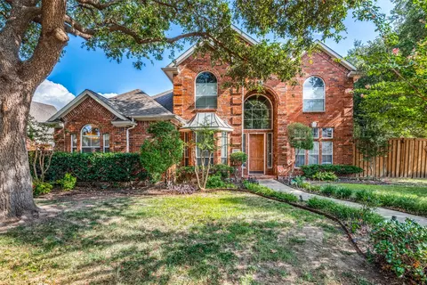 5925 Sandhill Cir, The Colony, TX 75056
