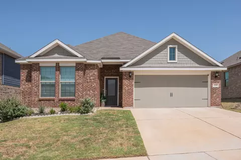 229 Ridgeland Oak Dr, Fort Worth, TX 76120