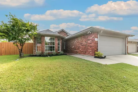 4018 Rolling Rock Rd, Heartland, TX 75126