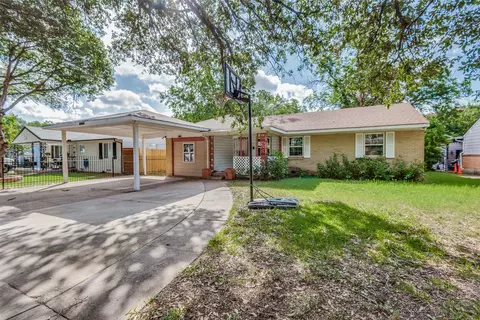 2712 Anzio Dr, Dallas, TX 75224