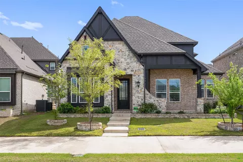12585 Mercer Pkwy, Farmers Branch, TX 75234