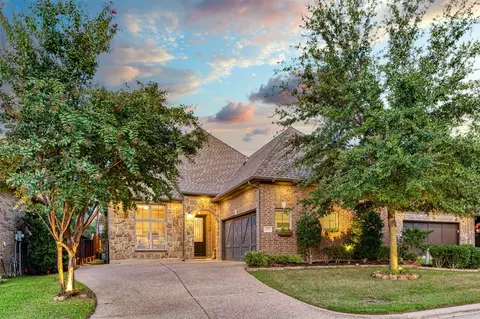 5917 Mira Lago Ln, Arlington, TX 76017