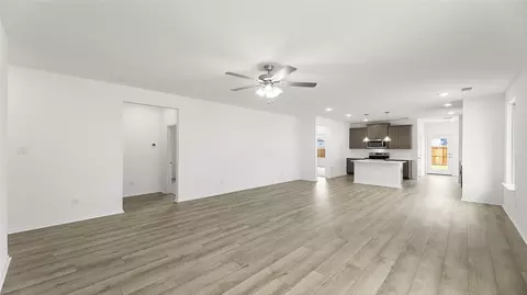 Living - 2916 Kimberwick Dr, Anna, TX 75409 photo 3 of 6