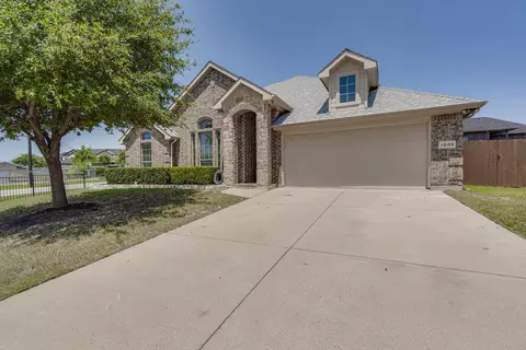 1009 Matagorda Dr, Midlothian, TX 76065