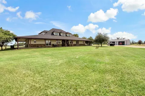 7643 Fm 1502, Blossom, TX 75416