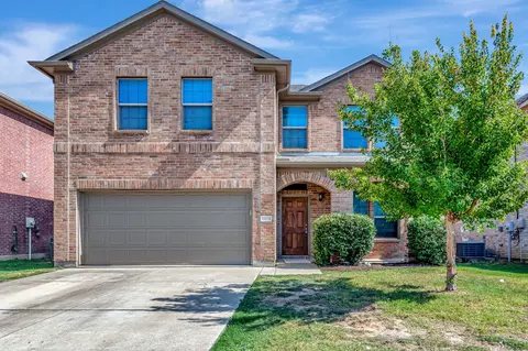 1641 Quail Grove Dr, Fort Worth, TX 76177