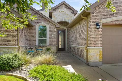 116 Traveller St, Hickory Creek, TX 75065