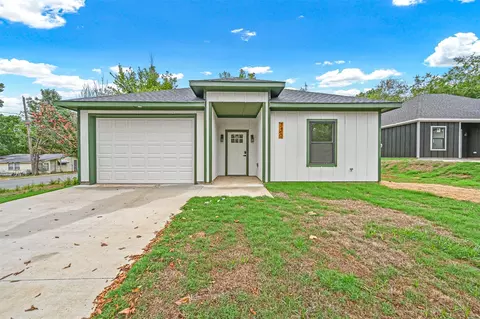730 E Walker St, Denison, TX 75021