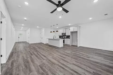 730 E Walker St, Denison, TX 75021 photo 5