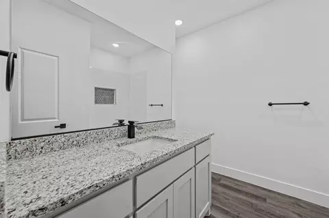 730 E Walker St, Denison, TX 75021 photo 13