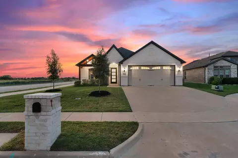 701 Hezekiah Ct, Heath, TX 75126