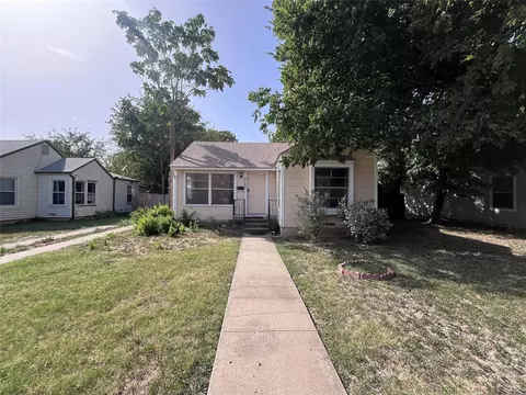 4508 Almena Rd, River Oaks, TX 76114