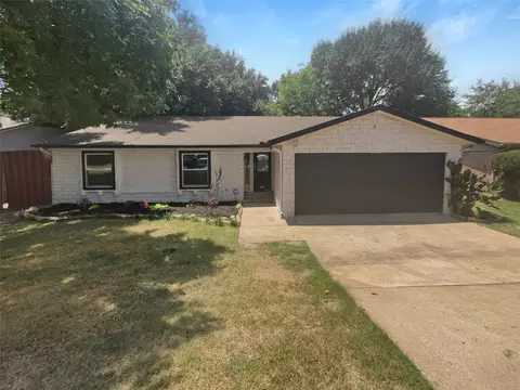5318 Vermillion Trl, Arlington, TX 76017