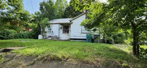 502 S Montgomery St, Sherman, TX 75090
