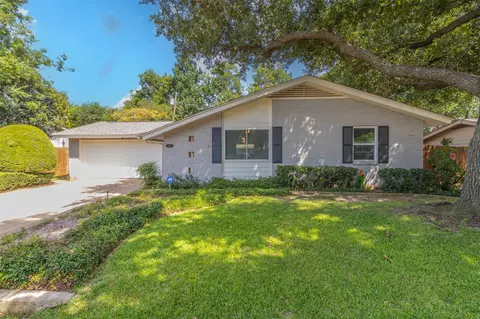 3626 Windsor St, Irving, TX 75062