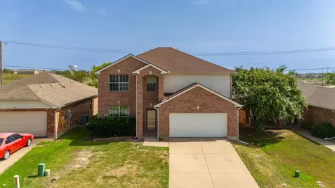 1407 Thibodaux Dr, Greenville, TX 75402