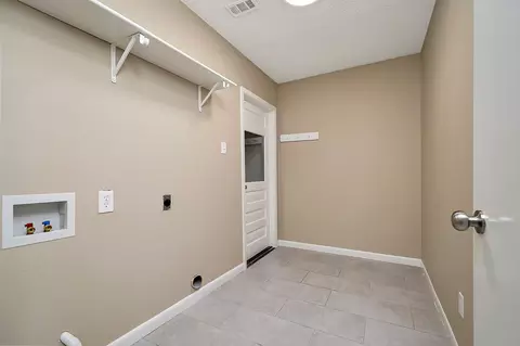 404 Arthur Dr, Hurst, TX 76053 photo 17