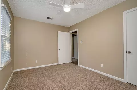 404 Arthur Dr, Hurst, TX 76053 photo 28