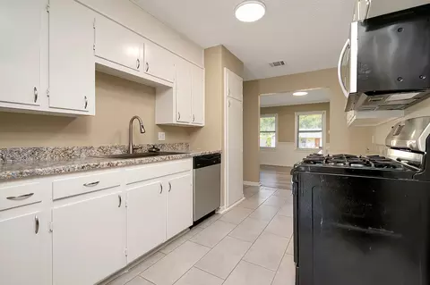 404 Arthur Dr, Hurst, TX 76053 photo 15