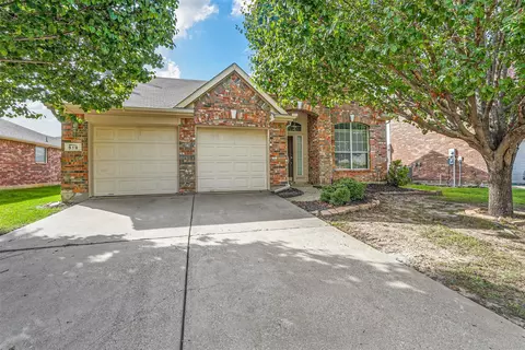 519 Wolf Dr, Forney, TX 75126