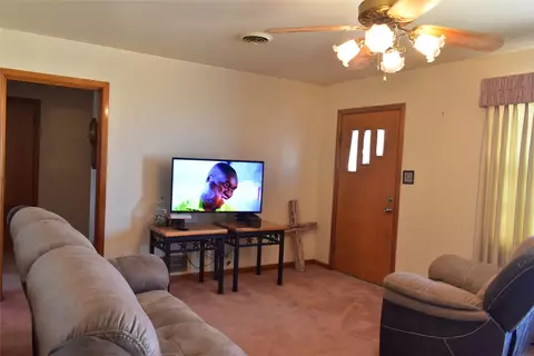 353 Wolf Rd, Windthorst, TX 76389 photo 10