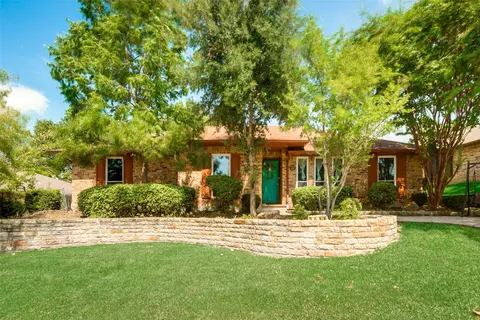 1611 Brighton Dr, Carrollton, TX 75007