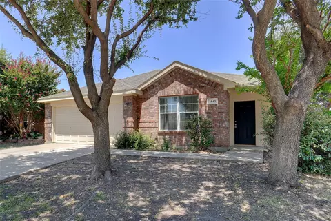 1441 Mountain Air Trl, Fort Worth, TX 76131