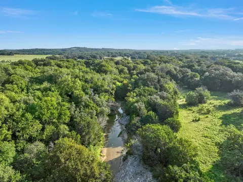 4303 Ruby Dr, Granbury, TX 76048