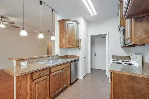 6408 Rainwater Way, Fort Worth, TX 76179