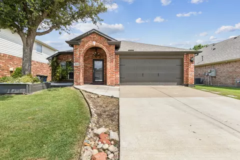 11644 Aspen Creek Dr, Fort Worth, TX 76244