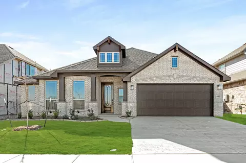 4405 Misty Shadows Dr, Crowley, TX 76036