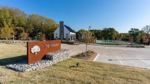 1923 Bell Ct, Van Alstyne, TX 75495