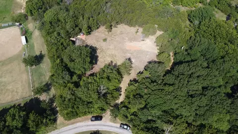 101 Katy Lake Rd, Saint Jo, TX 76265