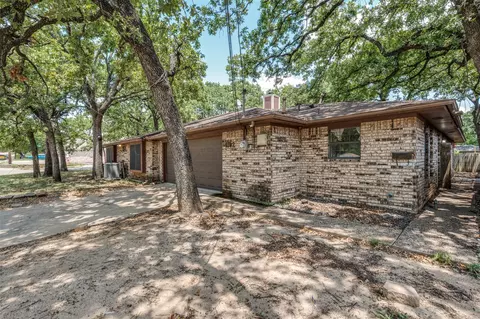1100-1102 Balleywood Rd, Irving, TX 75060