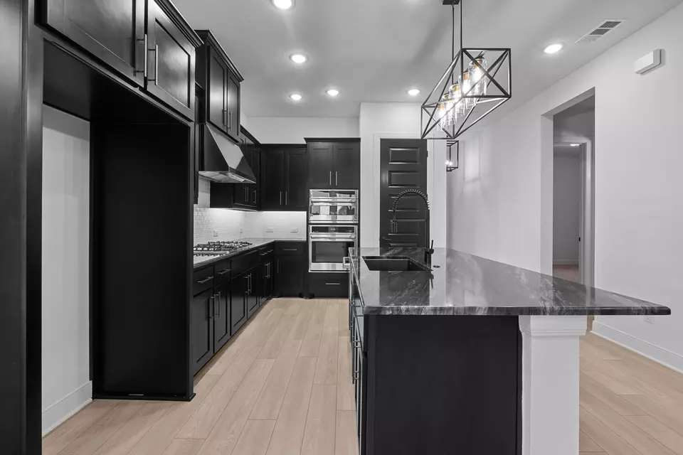 Kitchen - 1854 Cole Rd, Van Alstyne, TX 75495 photo 2 of 2
