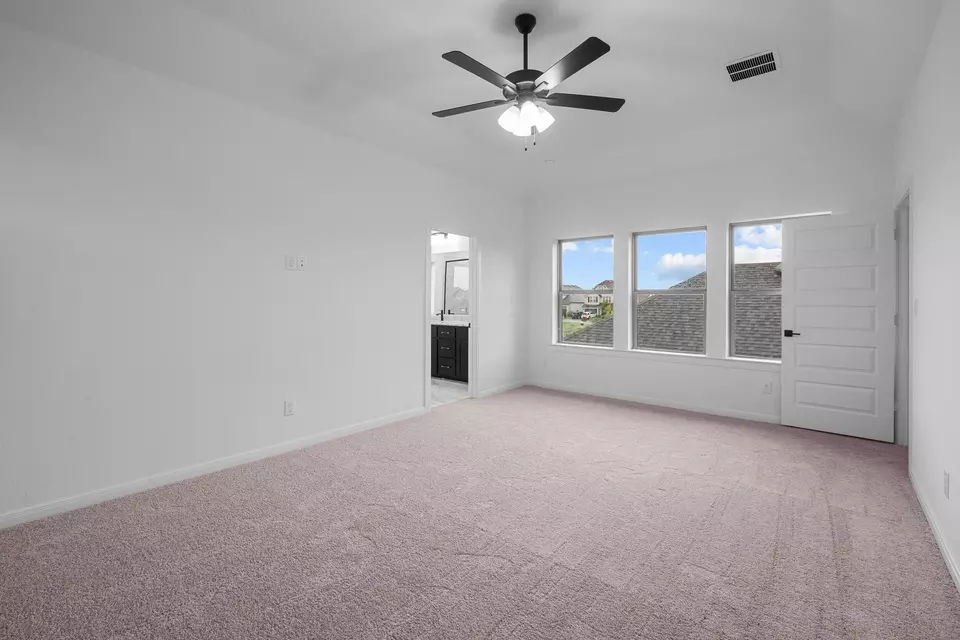 Bedroom - 1854 Cole Rd, Van Alstyne, TX 75495 photo 10 of 12