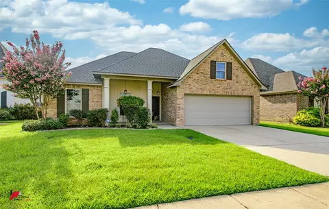 955 Maize St, Bossier City, LA 71111