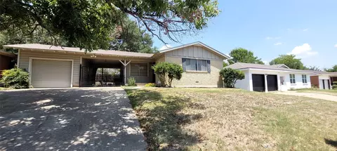 4904 Glade St, Fort Worth, TX 76114