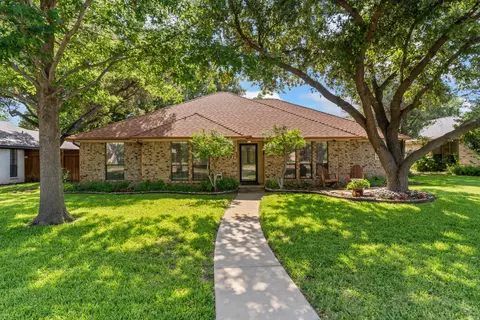 121 Deann Ln, Coppell, TX 75019